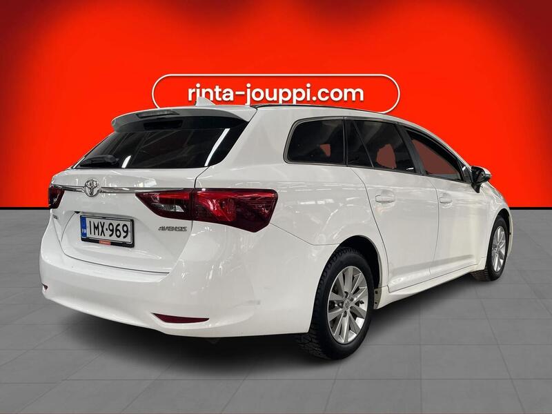 Toyota Avensis vaihtoauto