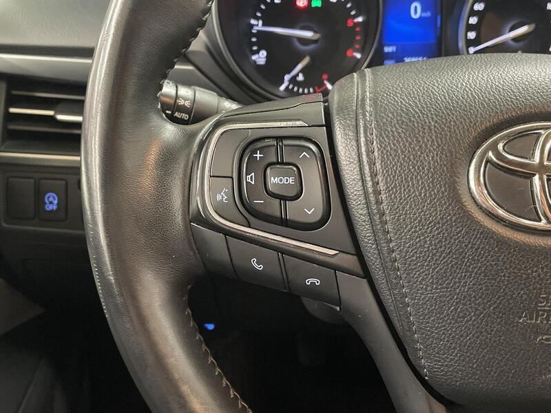 Toyota Avensis vaihtoauto