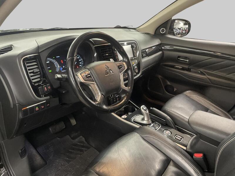 Mitsubishi Outlander vaihtoauto