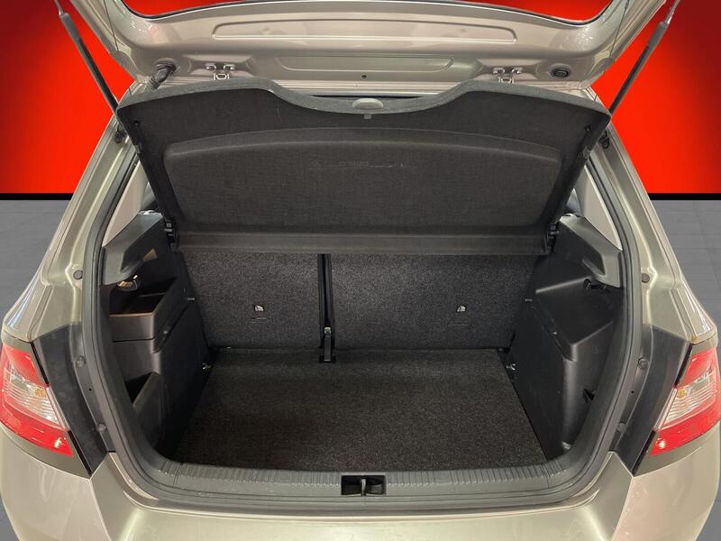 Skoda Fabia vaihtoauto