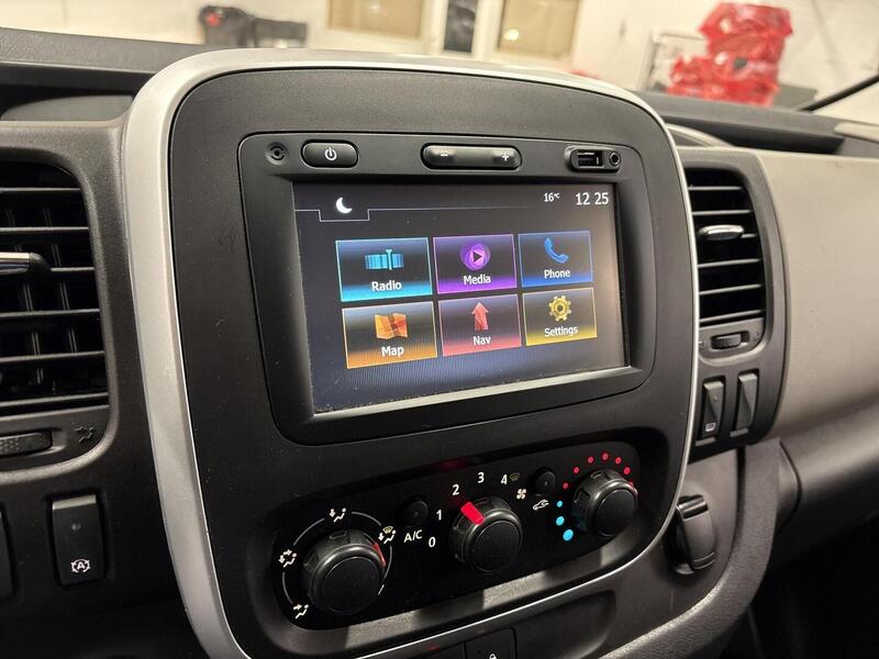 Renault Trafic vaihtoauto