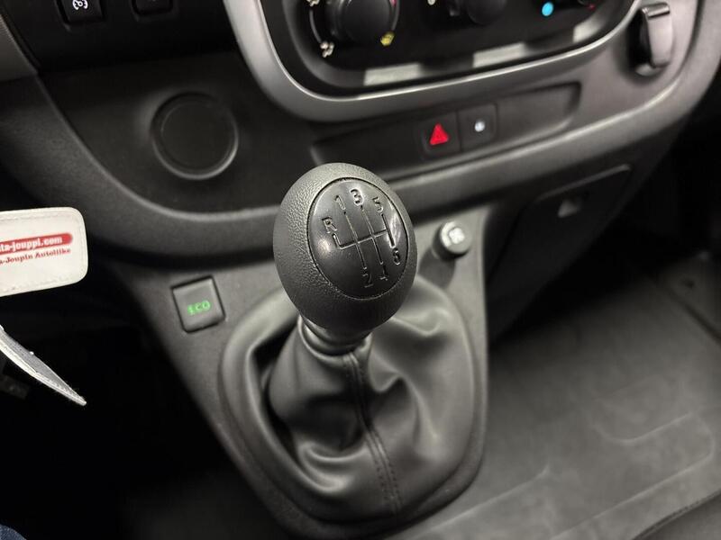 Renault Trafic vaihtoauto