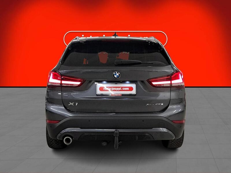 BMW X1 vaihtoauto