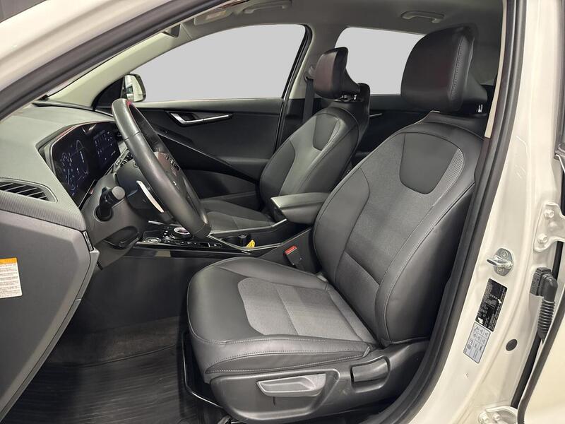 Kia Niro plug-in vaihtoauto