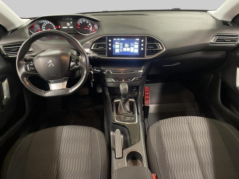 Peugeot 308 vaihtoauto