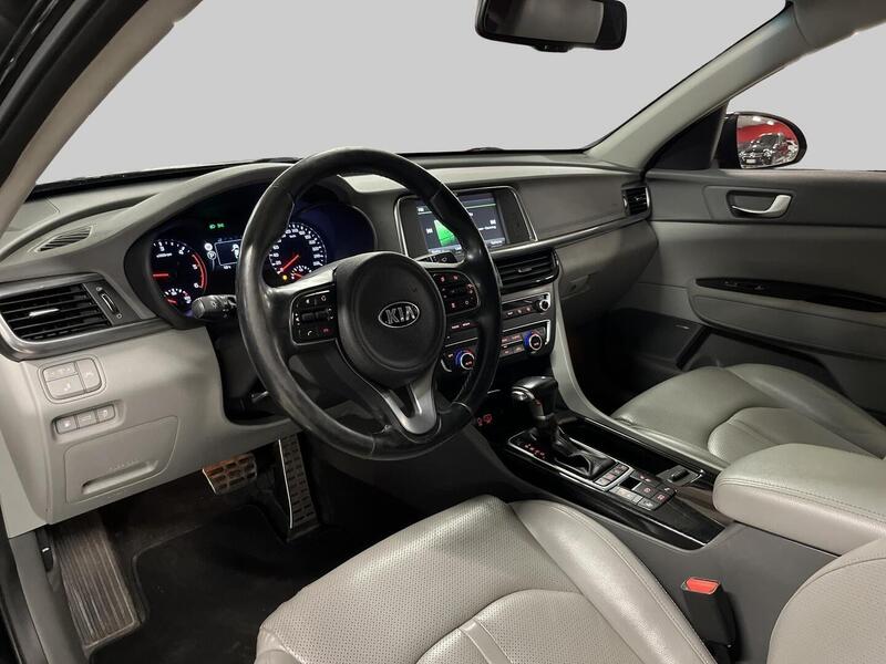 Kia Optima vaihtoauto