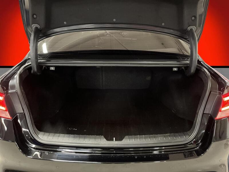 Kia Optima vaihtoauto