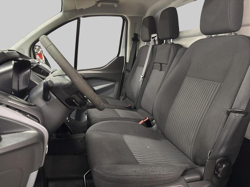 Ford Transit Custom vaihtoauto