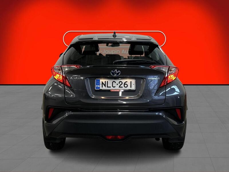 Toyota C-HR vaihtoauto