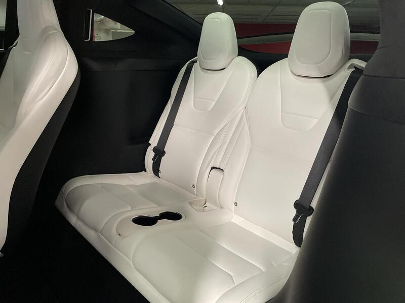 Tesla Model X vaihtoauto