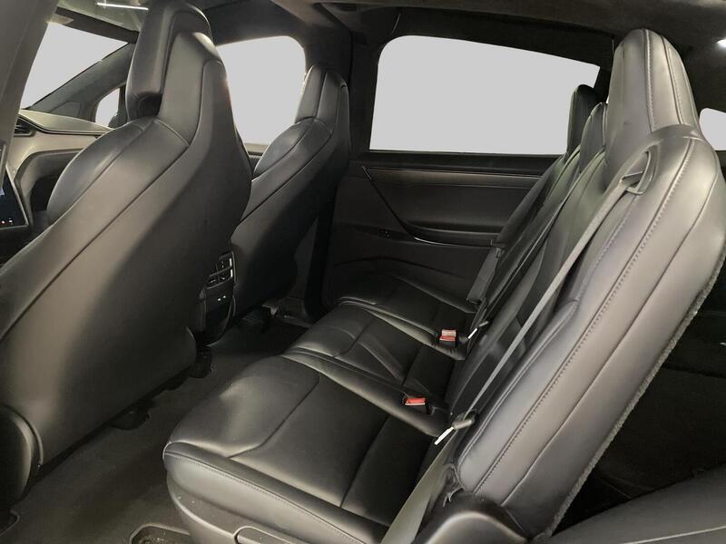 Tesla Model X vaihtoauto