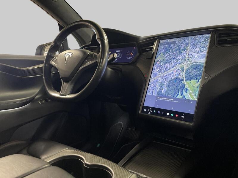 Tesla Model X vaihtoauto