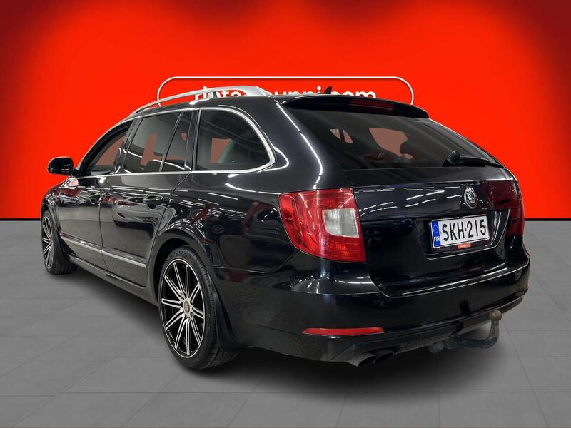 Skoda Superb vaihtoauto