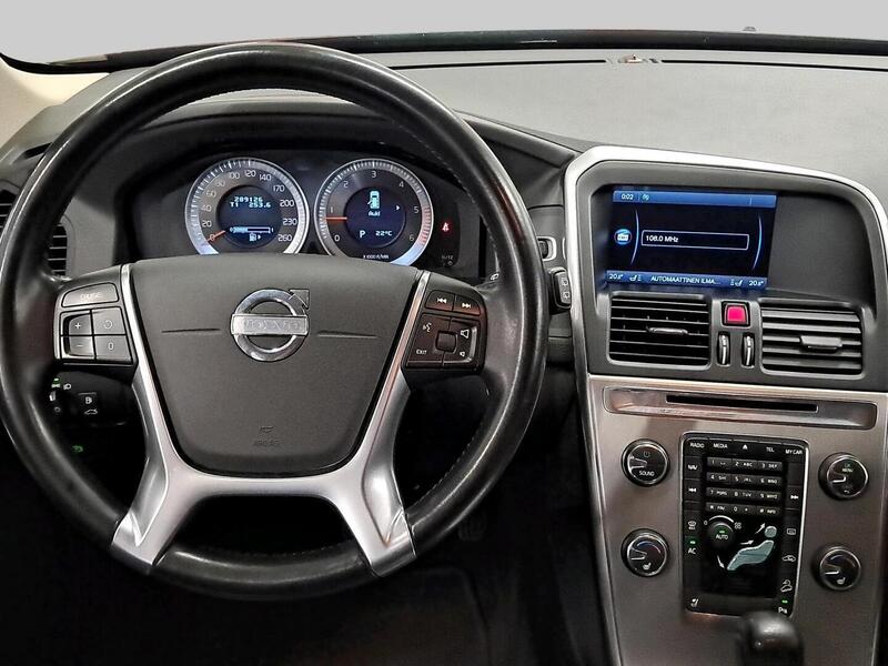 Volvo XC60 vaihtoauto