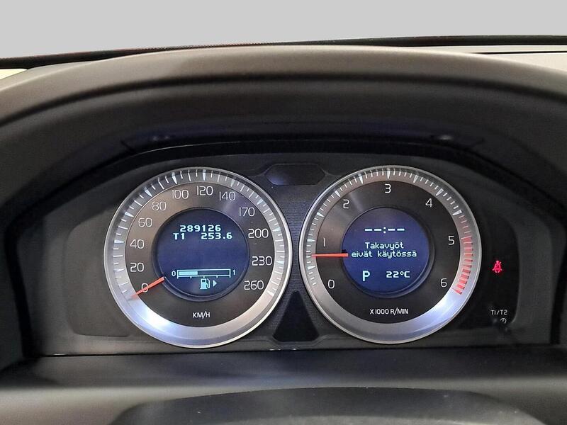 Volvo XC60 vaihtoauto