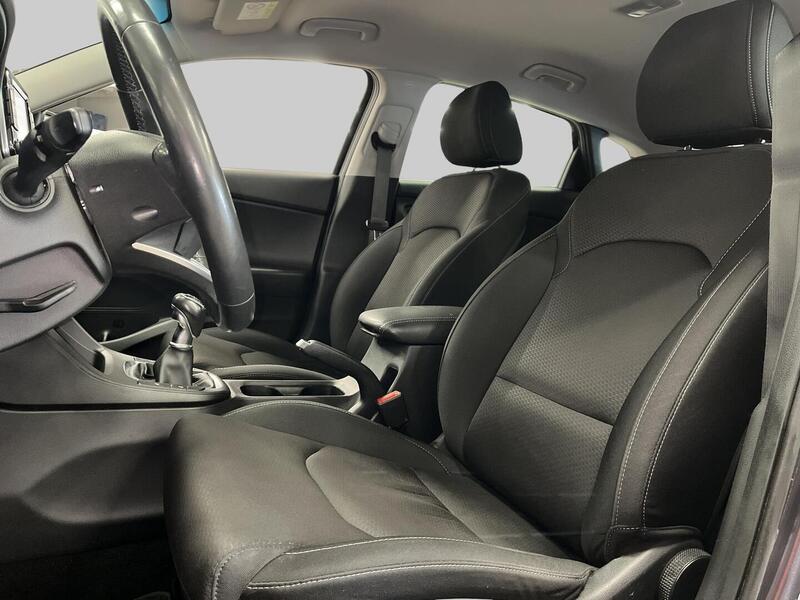 Hyundai i30 Fastback vaihtoauto