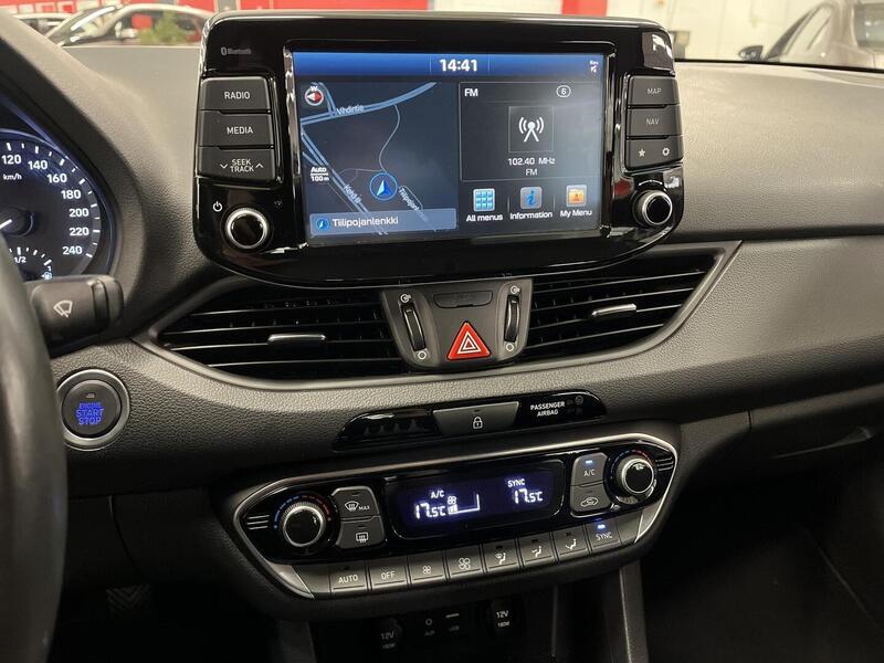 Hyundai i30 Fastback vaihtoauto