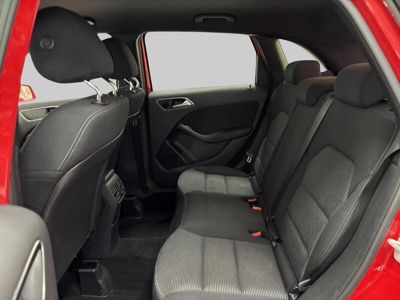 Mercedes-Benz B vaihtoauto