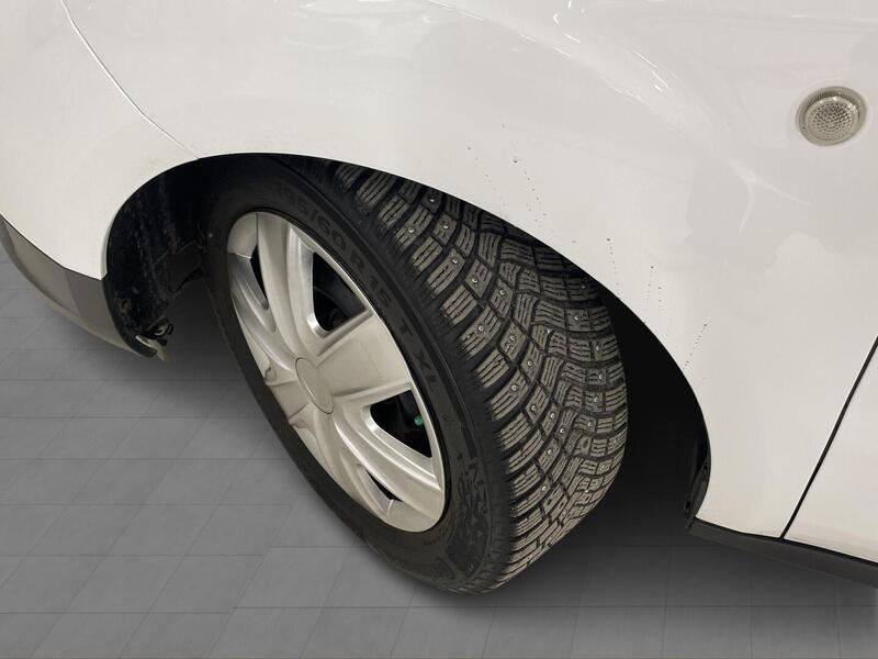 Ford Transit Courier vaihtoauto