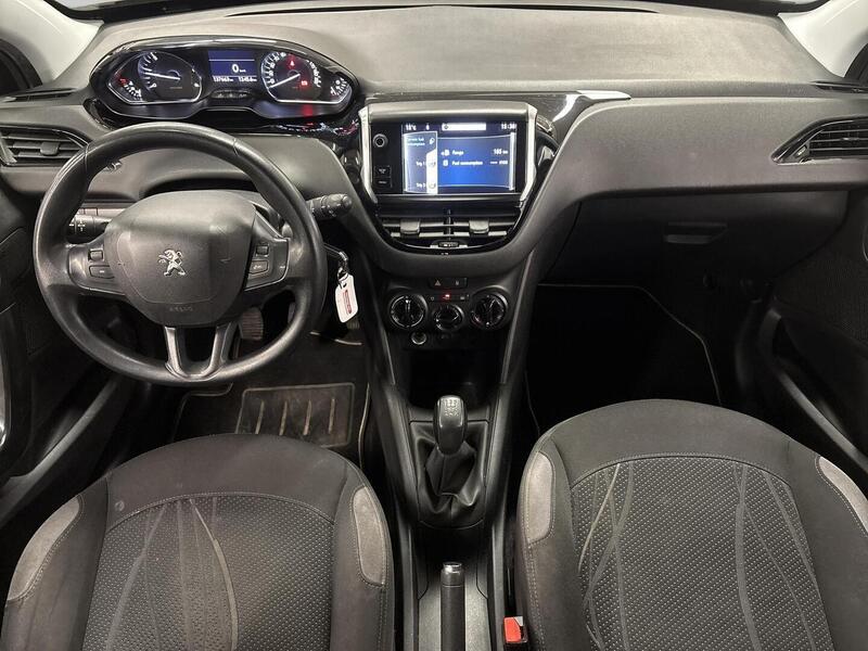 Peugeot 208 vaihtoauto