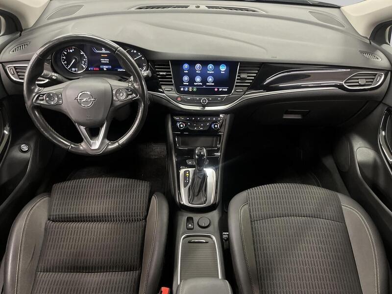 Opel Astra vaihtoauto