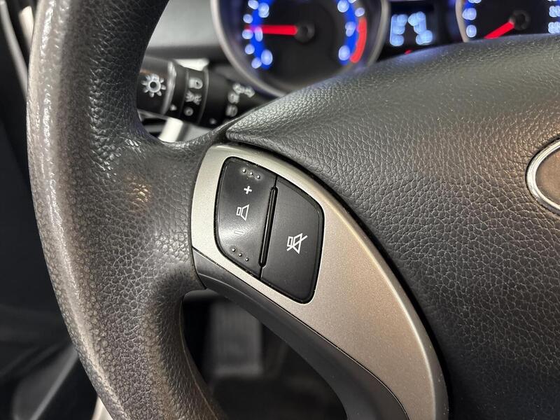 Hyundai i30 5d vaihtoauto