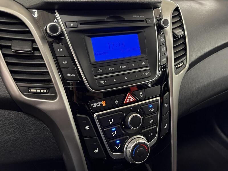 Hyundai i30 5d vaihtoauto