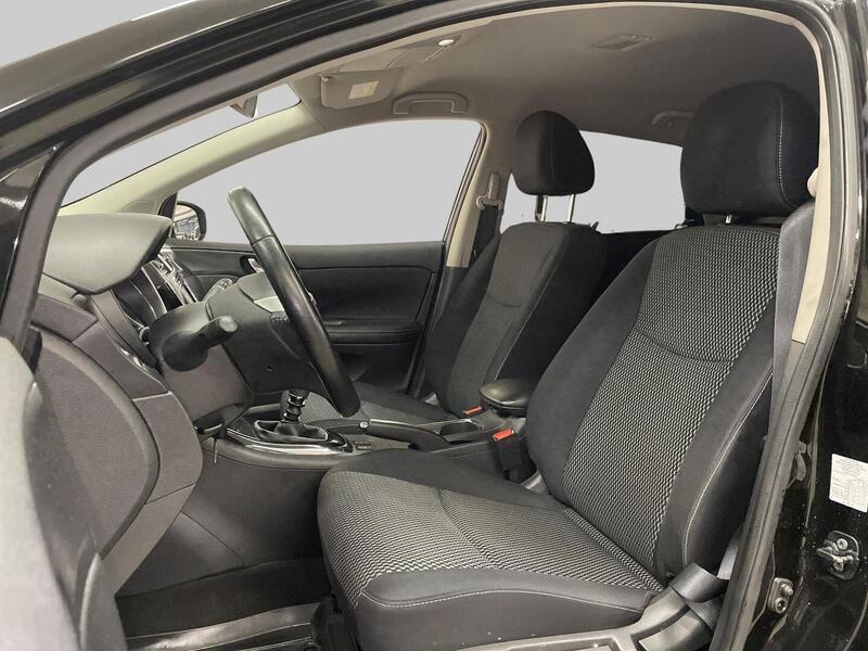 Nissan Pulsar vaihtoauto