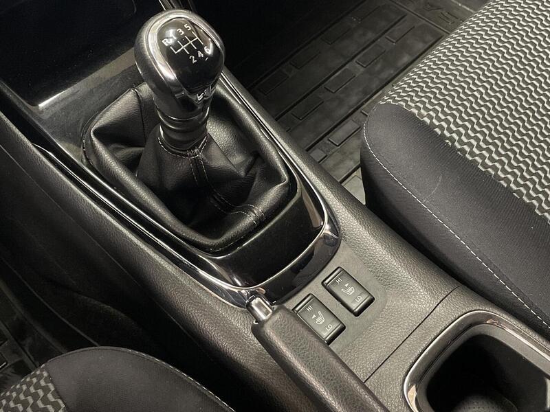 Nissan Pulsar vaihtoauto