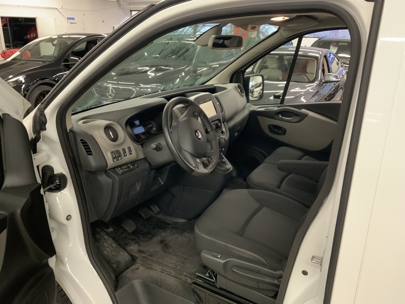 Renault Trafic vaihtoauto