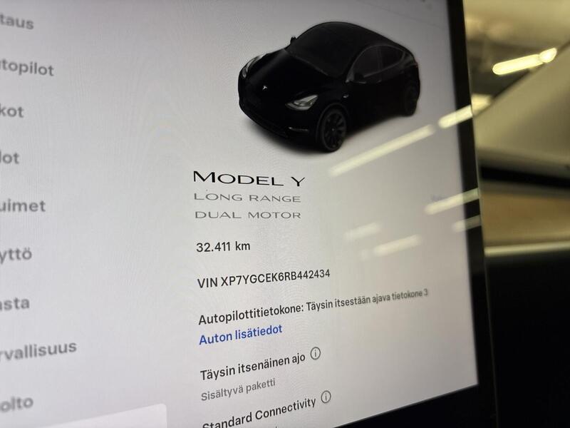 Tesla Model Y vaihtoauto