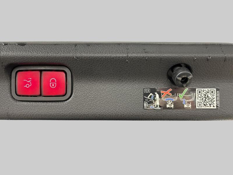 Mercedes-Benz EQE vaihtoauto