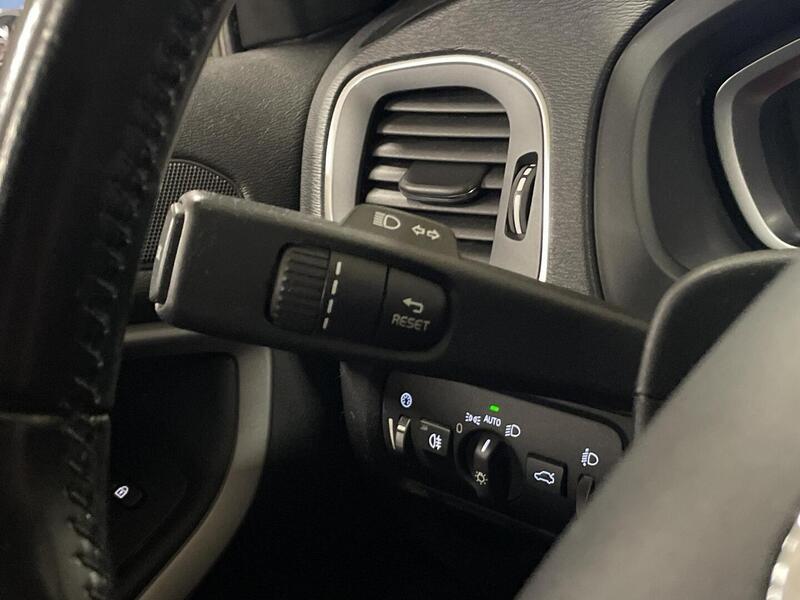 Volvo V40 vaihtoauto