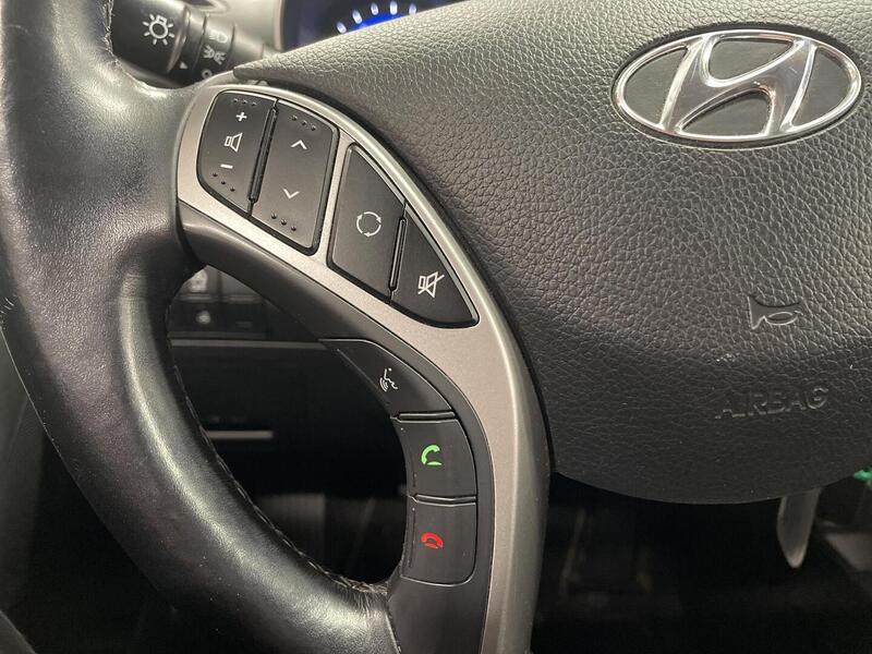 Hyundai i30 Wagon vaihtoauto