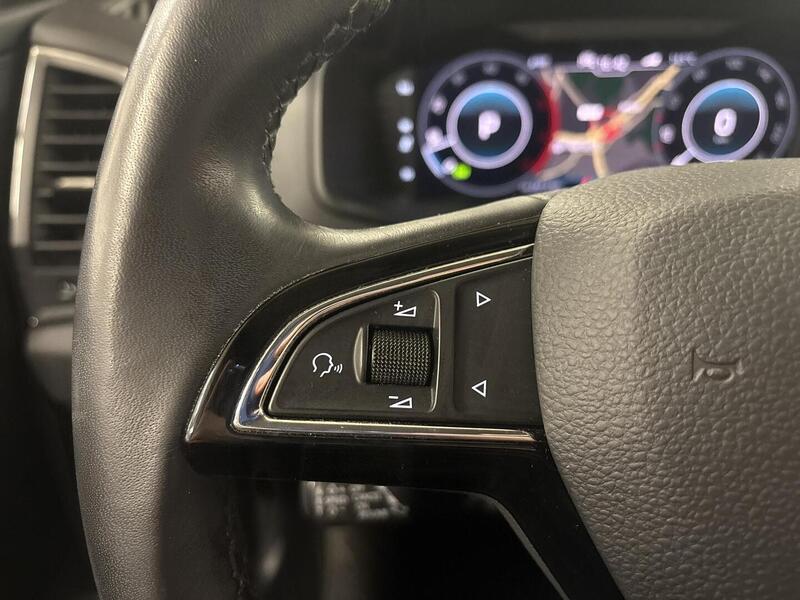 Skoda Karoq vaihtoauto