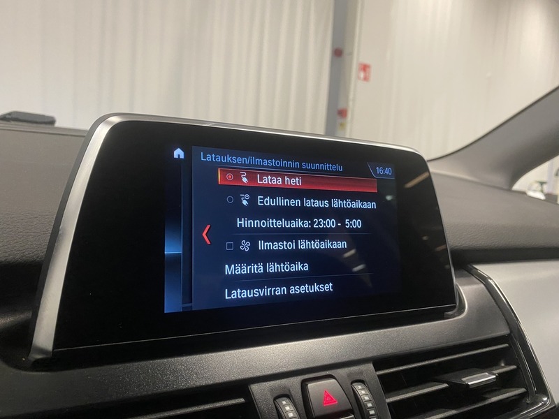 BMW 225 vaihtoauto