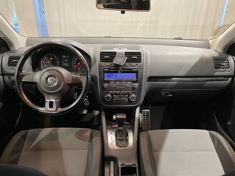 Volkswagen Jetta vaihtoauto