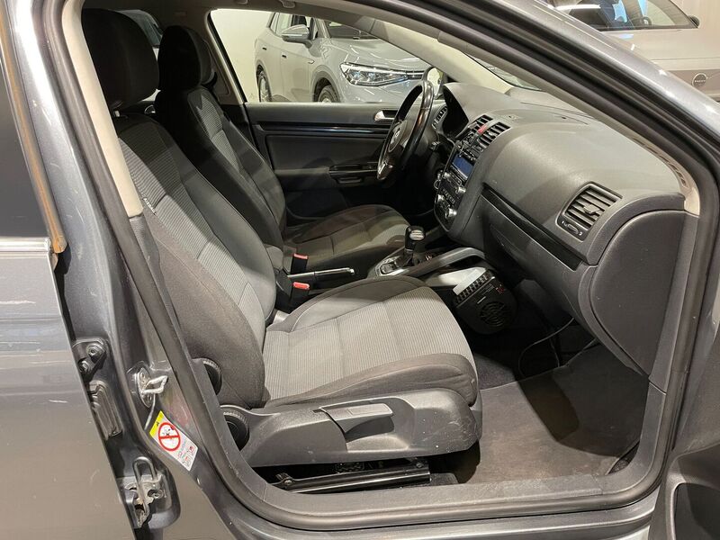 Volkswagen Jetta vaihtoauto