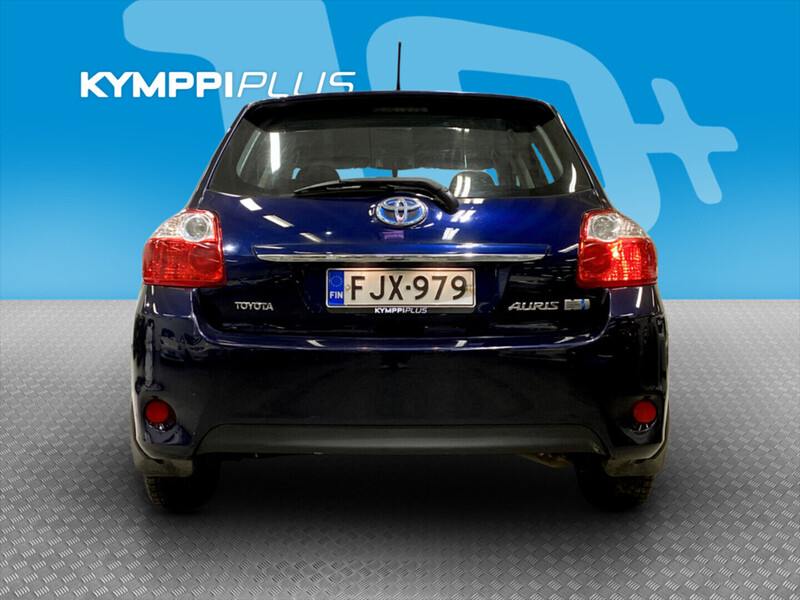 Toyota Auris vaihtoauto