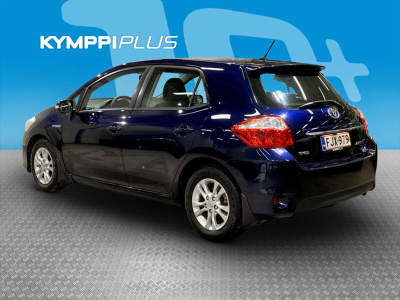 Toyota Auris vaihtoauto