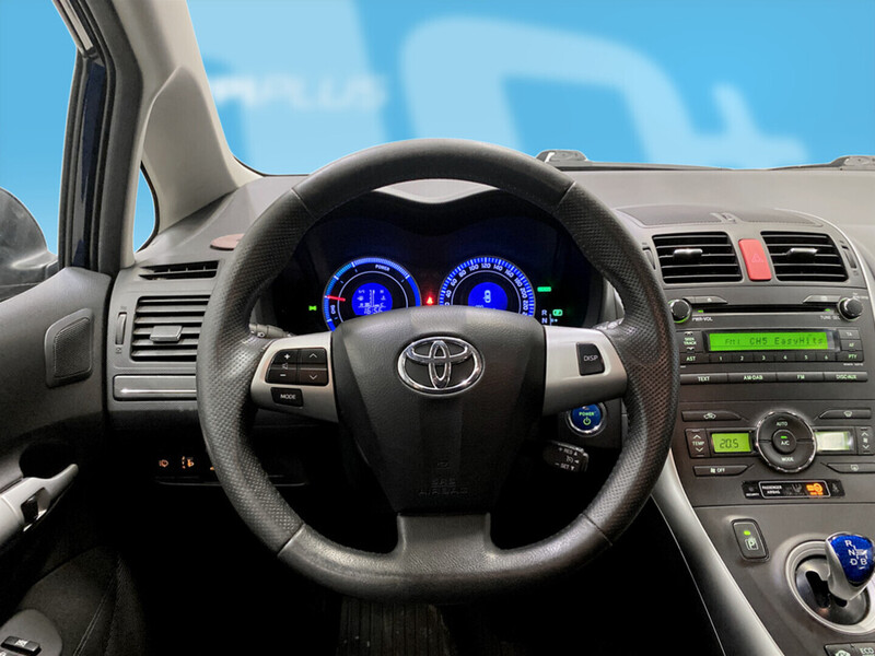 Toyota Auris vaihtoauto