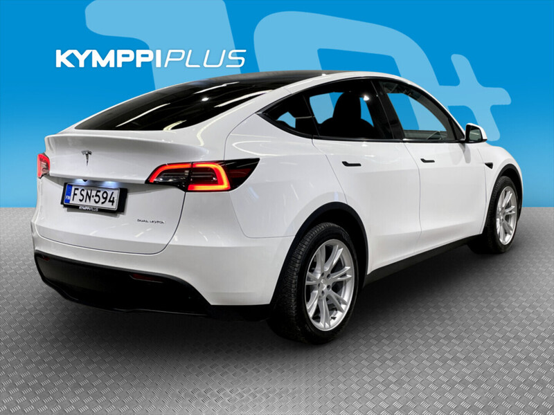 Tesla Model Y vaihtoauto