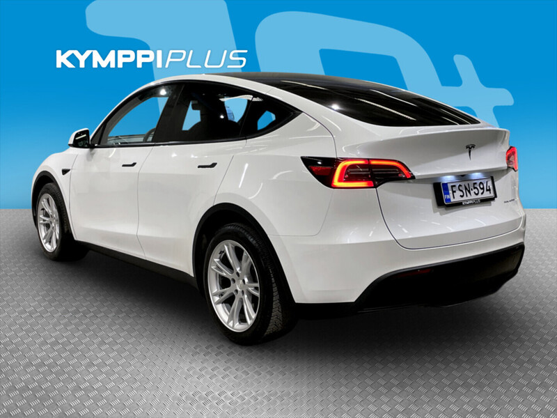 Tesla Model Y vaihtoauto