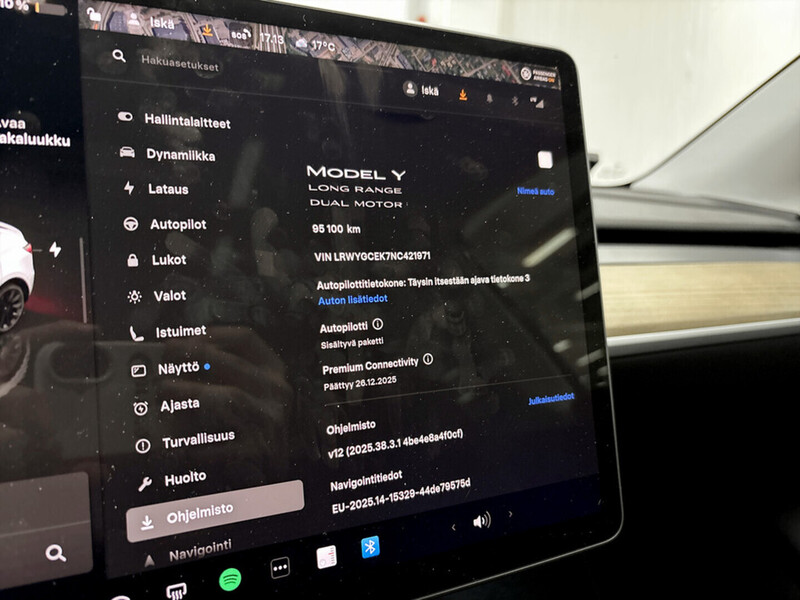 Tesla Model Y vaihtoauto