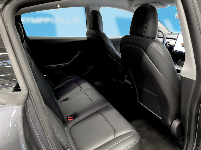 Tesla Model Y vaihtoauto