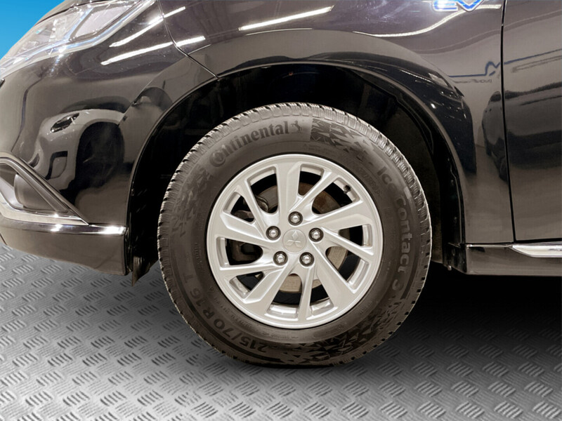 Mitsubishi Outlander PHEV vaihtoauto