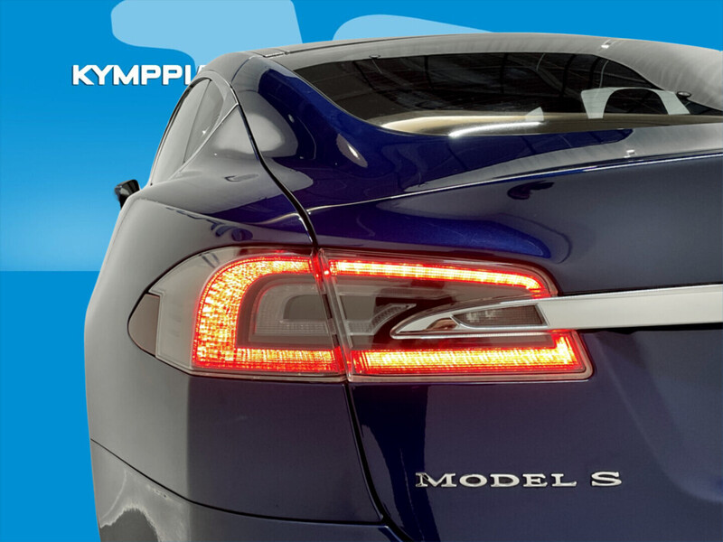 Tesla Model S vaihtoauto