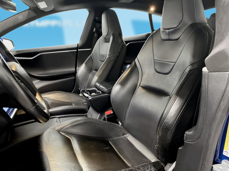 Tesla Model S vaihtoauto