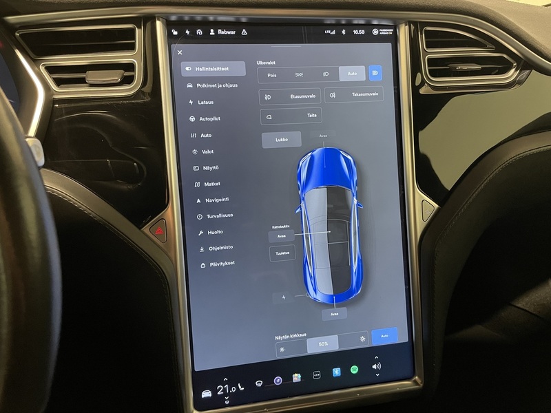 Tesla Model S vaihtoauto