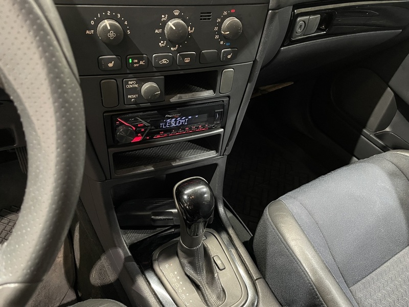 Volvo V40 vaihtoauto